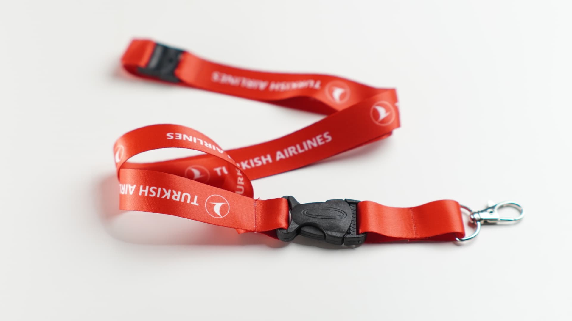 Custom Lanyards - Professional event lanyards with rapid delivery